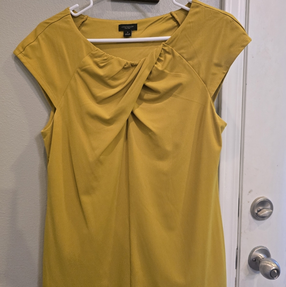 Ann Taylor Mustard Yellow Twist Front Cap Sleeve Blouse